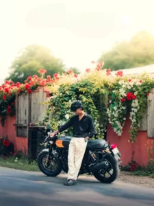 90’s Bullet 350 Bike Photo Editing Prompt 6